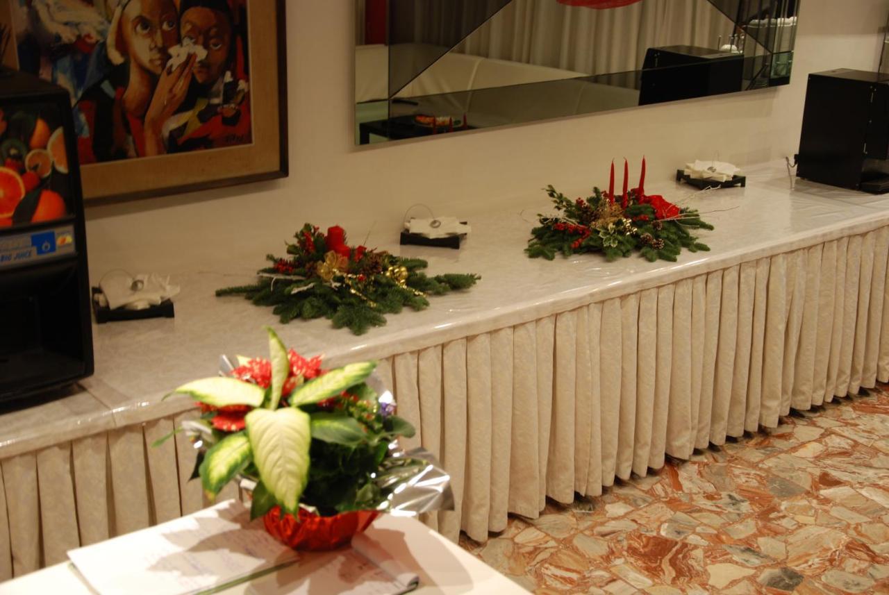 Hotel Granada Каттоліка Екстер'єр фото